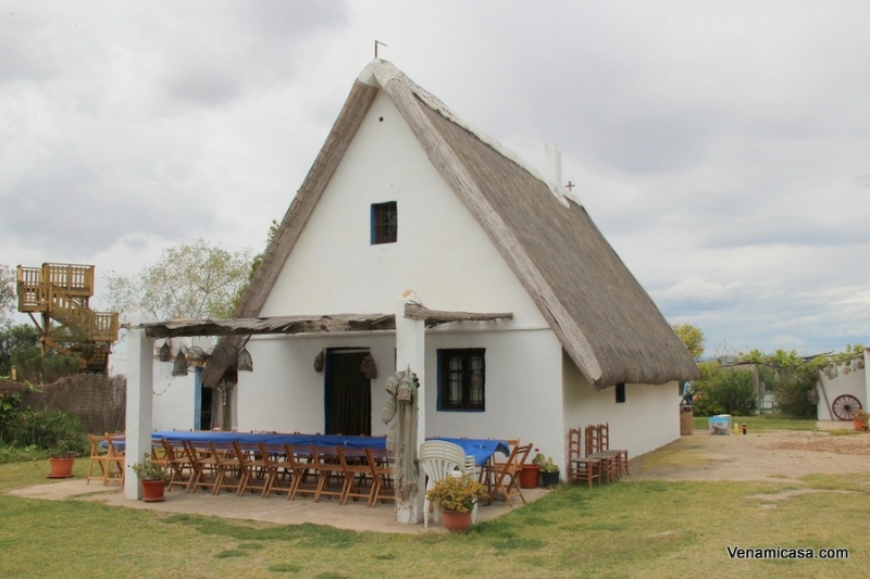 la-albufera-barraca-valenciana-el-palmar