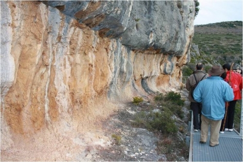 cave-painting-of-la-valltorta-castellon