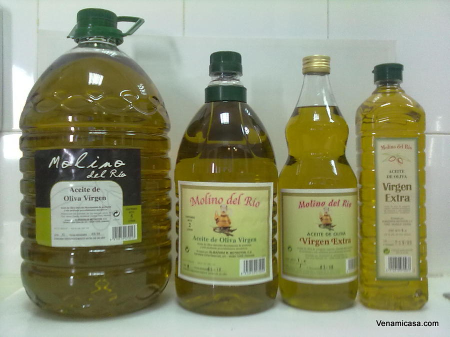 http://www.venamicasa.com/wp-content/uploads/2013/03/Molino-del-Rio.-Extra-Virgin-OLive-Oil.jpg