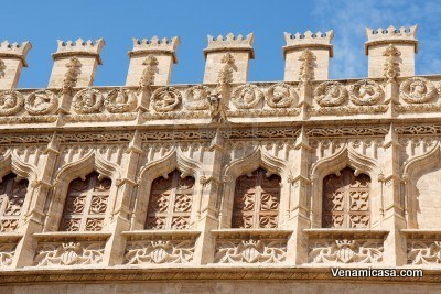 lonja-de-valencia-facades-detail